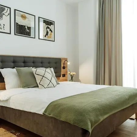 Apartament 1 - New Building & Parking Bukareszt