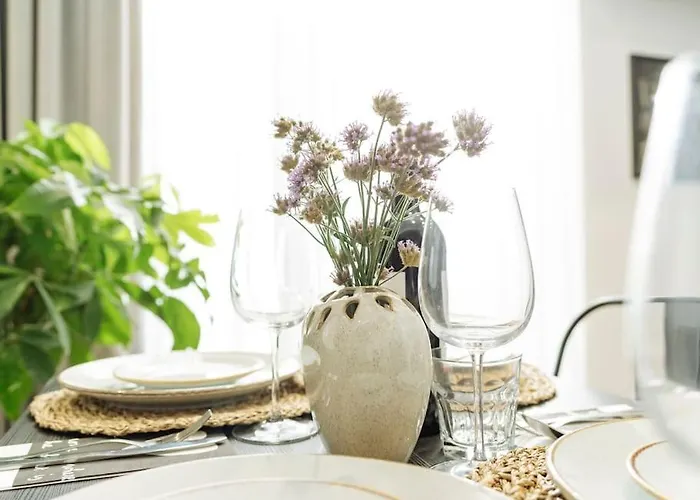 1 - New Building & Parking Apartament