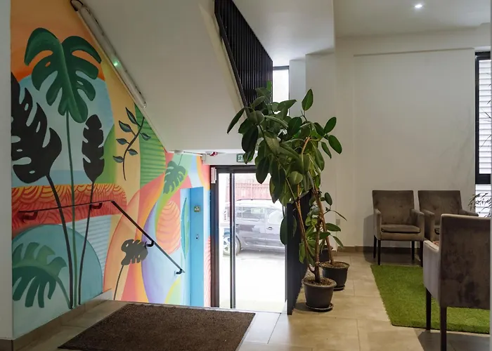 1 - New Building & Parking Apartament *